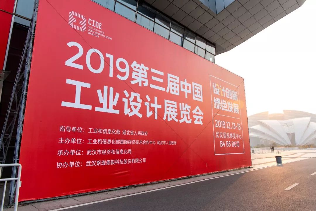 點擊進入看圖評論