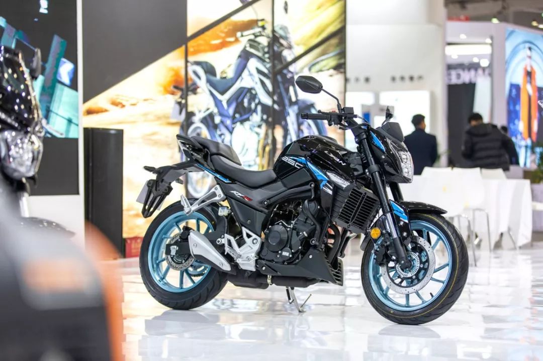 點擊進入看圖評論