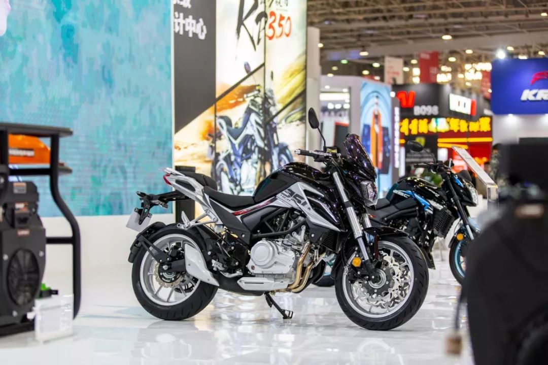 點擊進入看圖評論