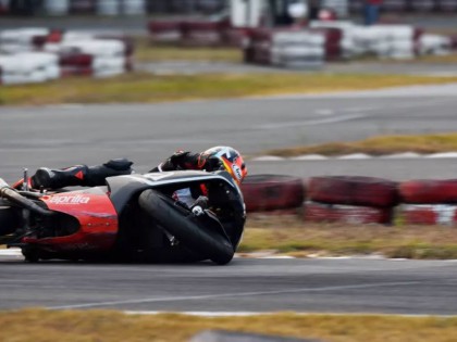 中汽摩聯(lián) 速搏賽道培訓班 2019 第五期：摔車（2）