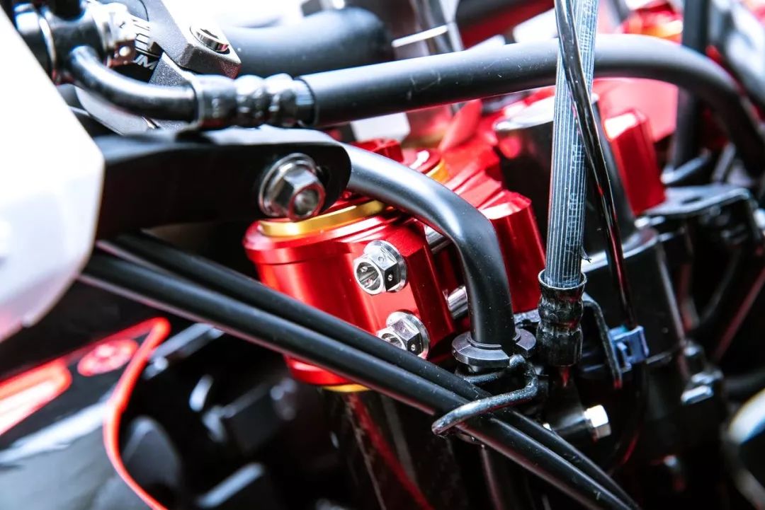 點擊進入看圖評論