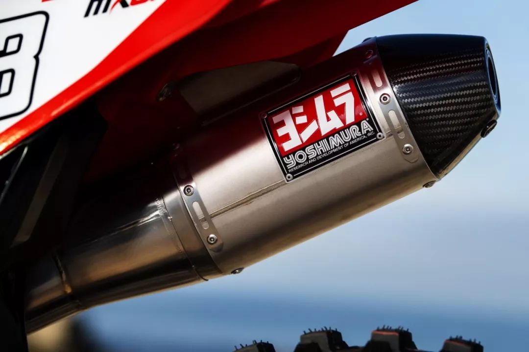 點(diǎn)擊進(jìn)入看圖評(píng)論