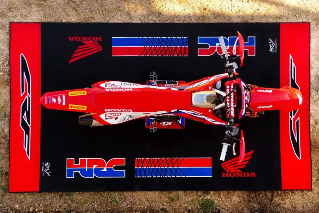 點(diǎn)擊進(jìn)入看圖評(píng)論