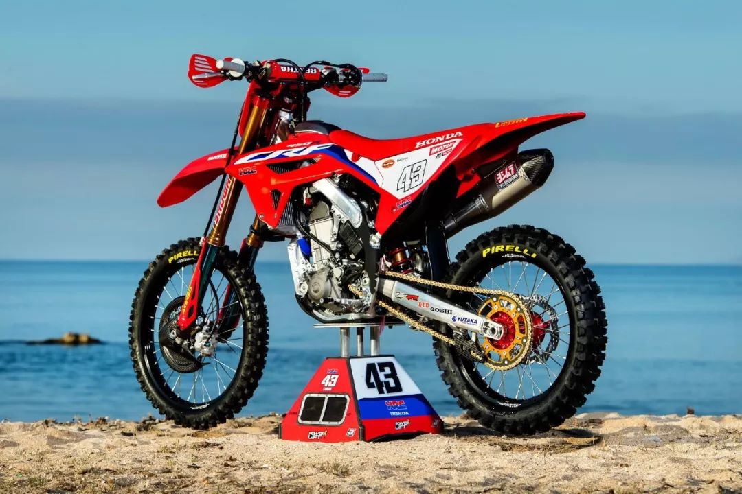 點(diǎn)擊進(jìn)入看圖評(píng)論