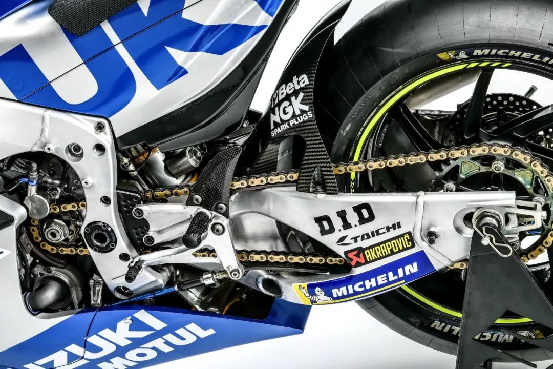 點擊進(jìn)入看圖評論