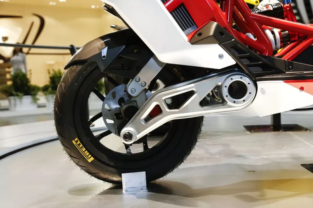 點擊進入看圖評論