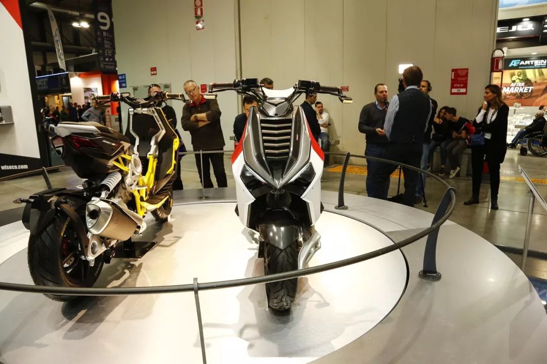 點擊進入看圖評論