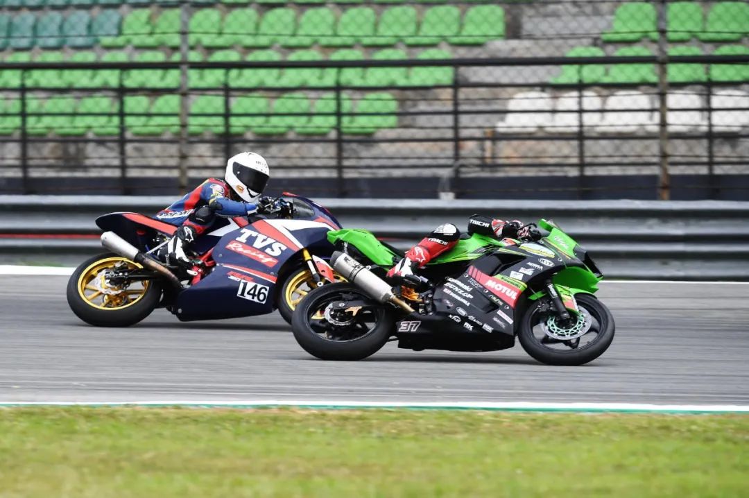 點(diǎn)擊進(jìn)入看圖評(píng)論