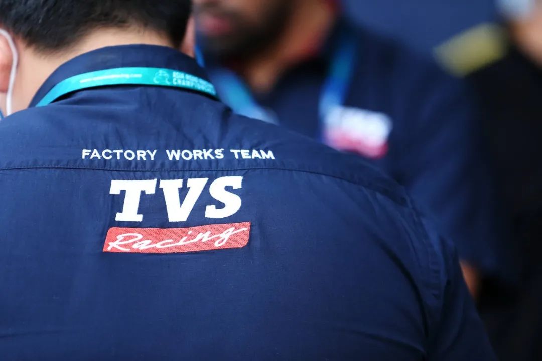 點(diǎn)擊進(jìn)入看圖評(píng)論