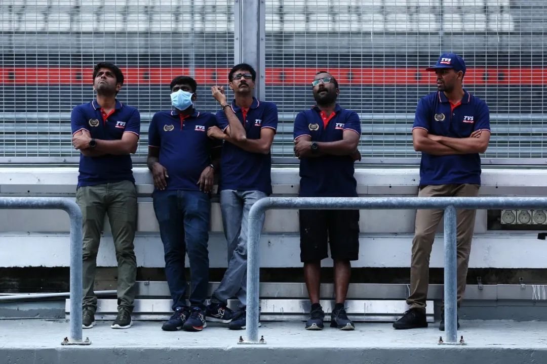 點(diǎn)擊進(jìn)入看圖評(píng)論