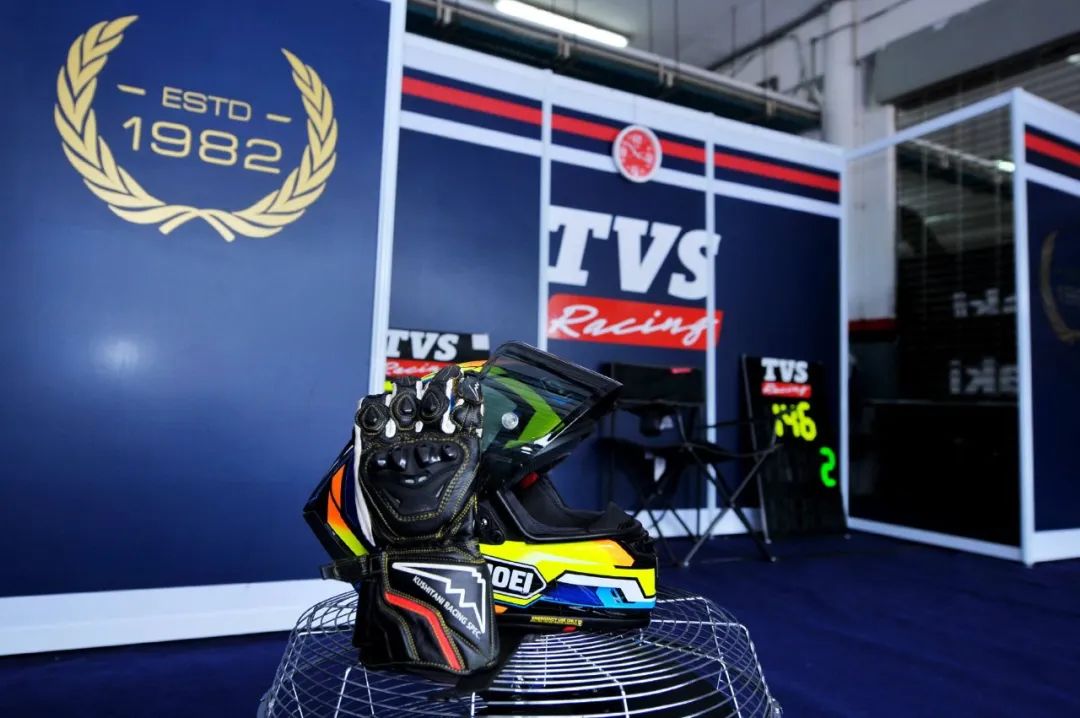 點(diǎn)擊進(jìn)入看圖評(píng)論