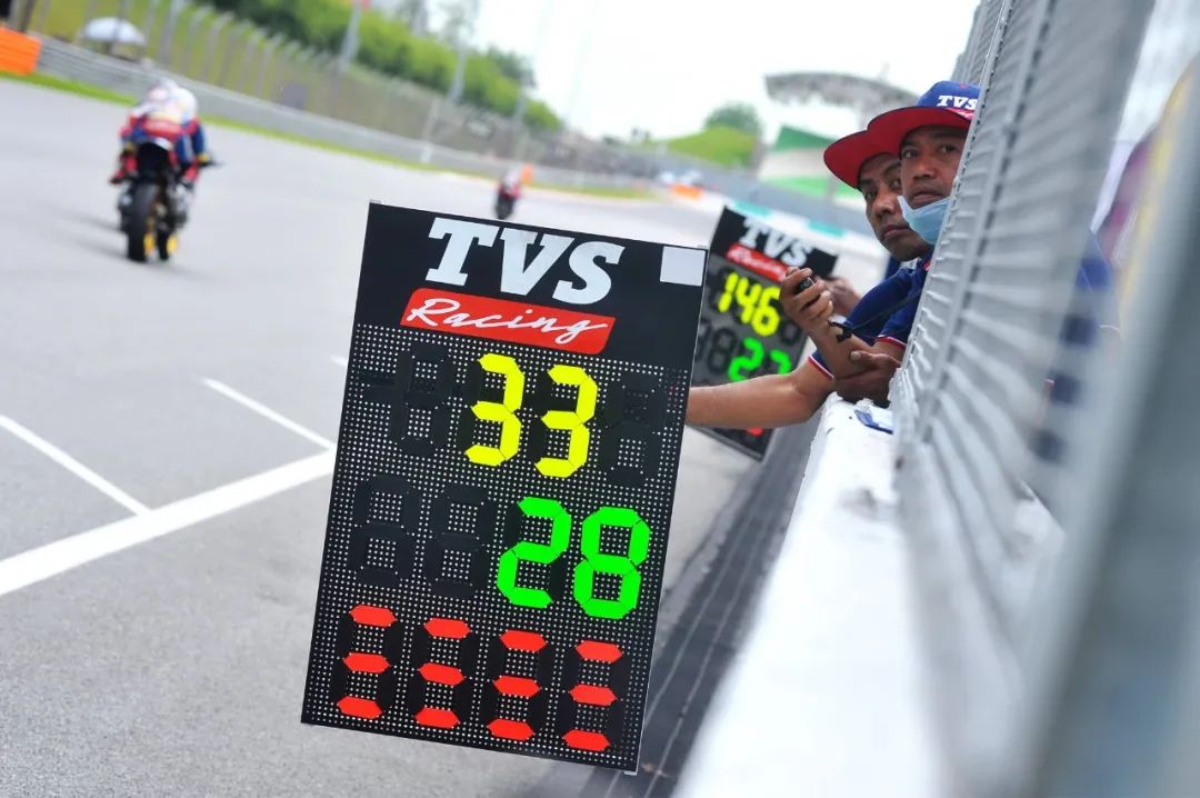 點(diǎn)擊進(jìn)入看圖評(píng)論