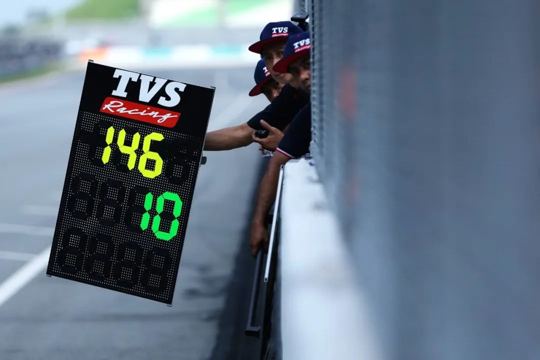 點(diǎn)擊進(jìn)入看圖評(píng)論