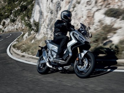 本田X-ADV榮獲2020年泰國(guó)年度摩托車一等獎(jiǎng)