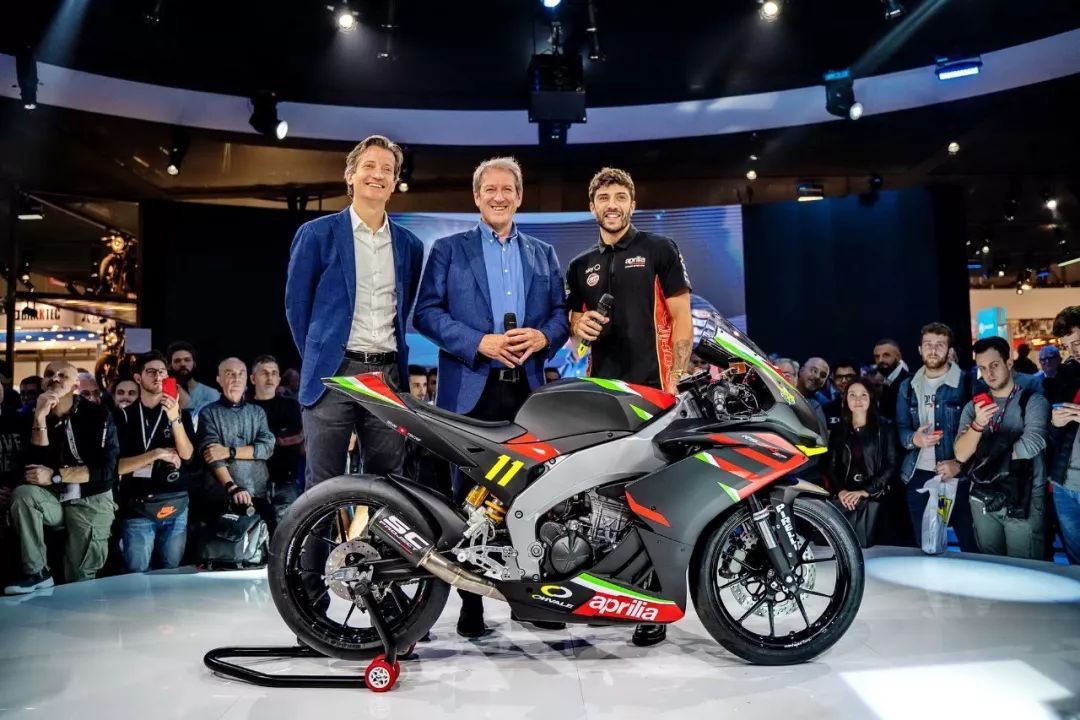 點(diǎn)擊進(jìn)入看圖評(píng)論