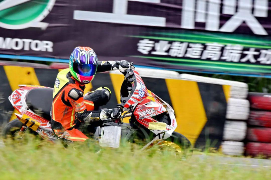 點擊進入看圖評論