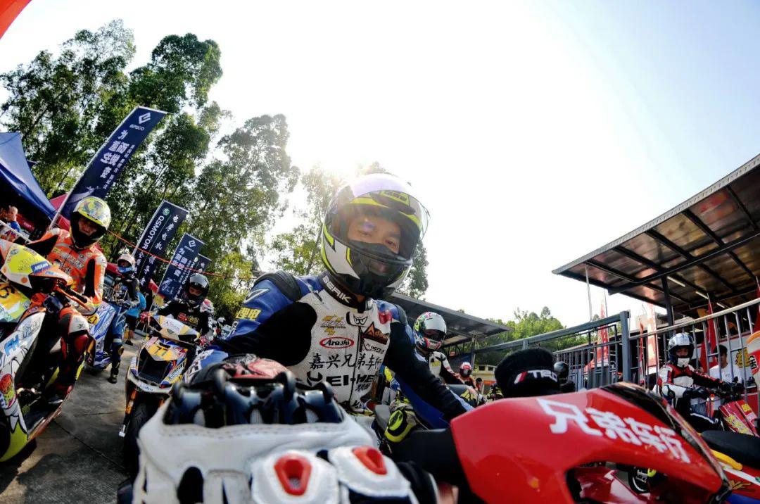 點擊進入看圖評論