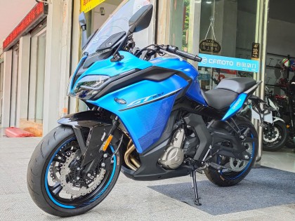 長途摩旅時尚之選：國產(chǎn)同級最美機車 春風(fēng)400GT不止有顏值