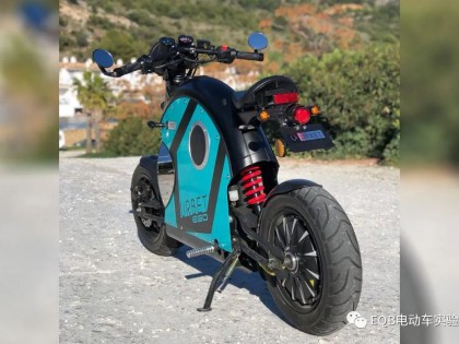 中國制造，西班牙咖啡電摩Urbet Ego！