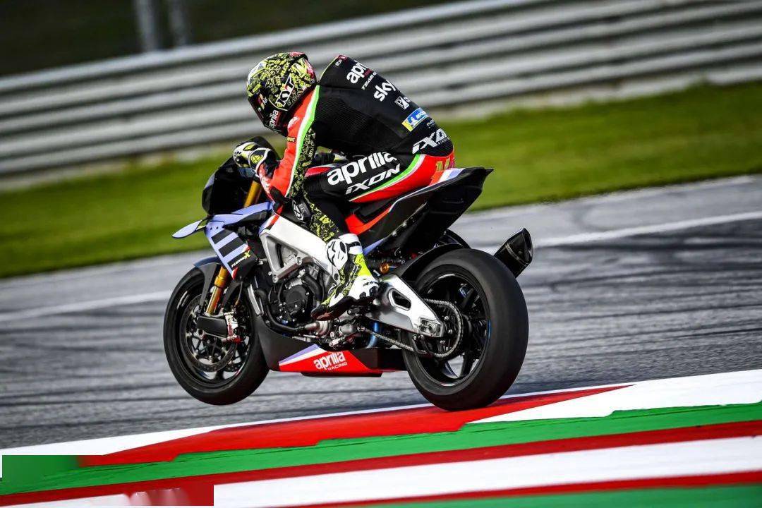 點(diǎn)擊進(jìn)入看圖評(píng)論