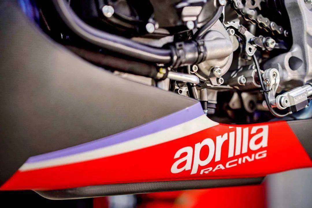 點(diǎn)擊進(jìn)入看圖評(píng)論