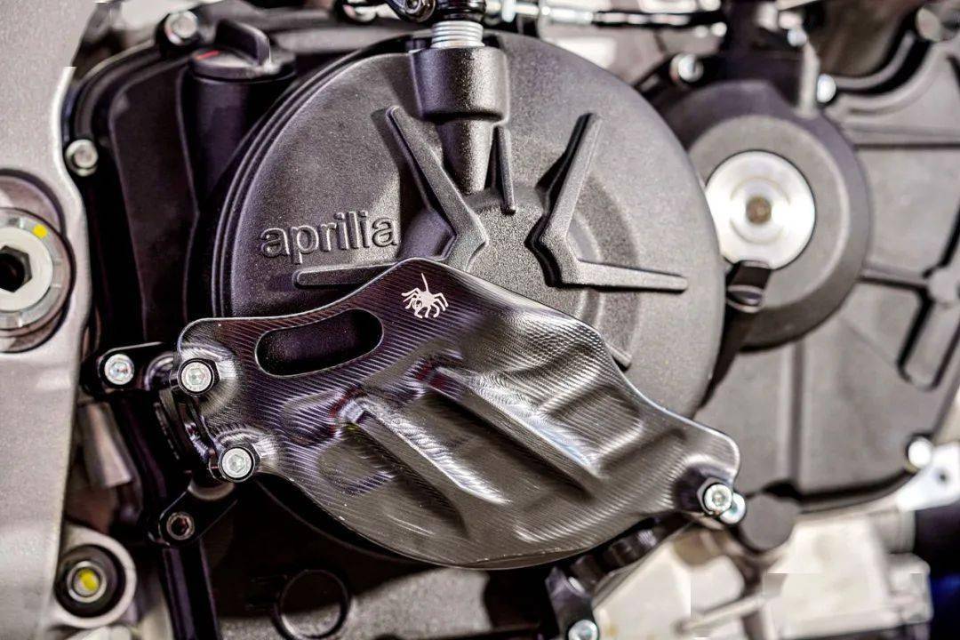 點(diǎn)擊進(jìn)入看圖評(píng)論