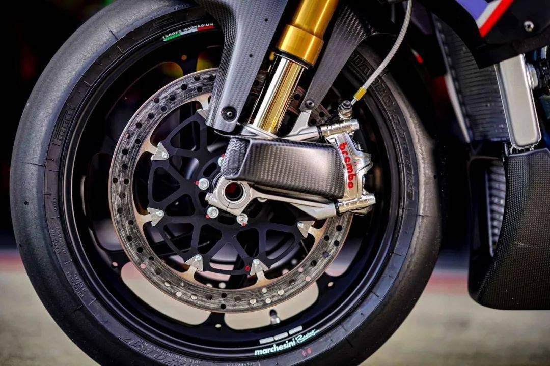 點(diǎn)擊進(jìn)入看圖評(píng)論