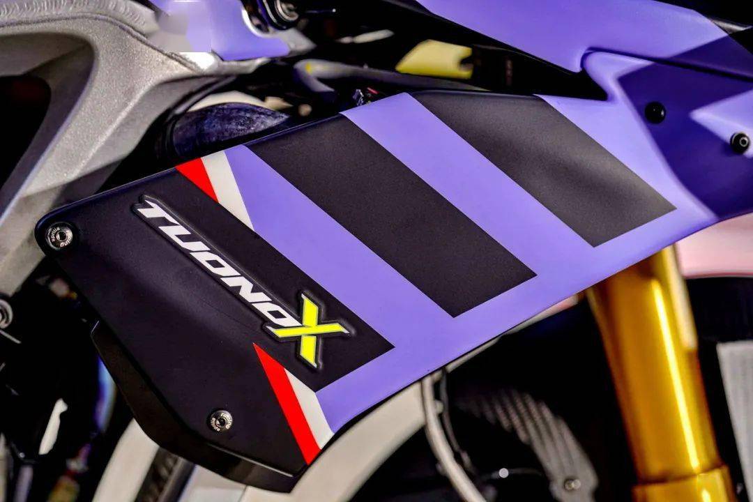 點(diǎn)擊進(jìn)入看圖評(píng)論