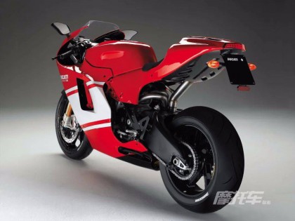 看明星們的鏗鏘鐵馬，領(lǐng)略不一般品味?。ㄉ希?/></a>
<ul><li><a href=