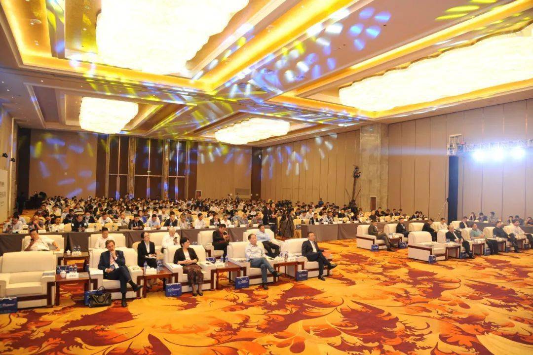 點(diǎn)擊進(jìn)入看圖評(píng)論