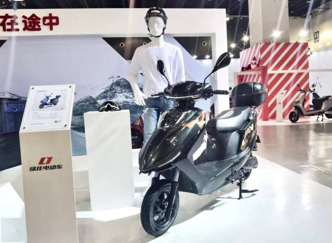 點(diǎn)擊進(jìn)入看圖評(píng)論