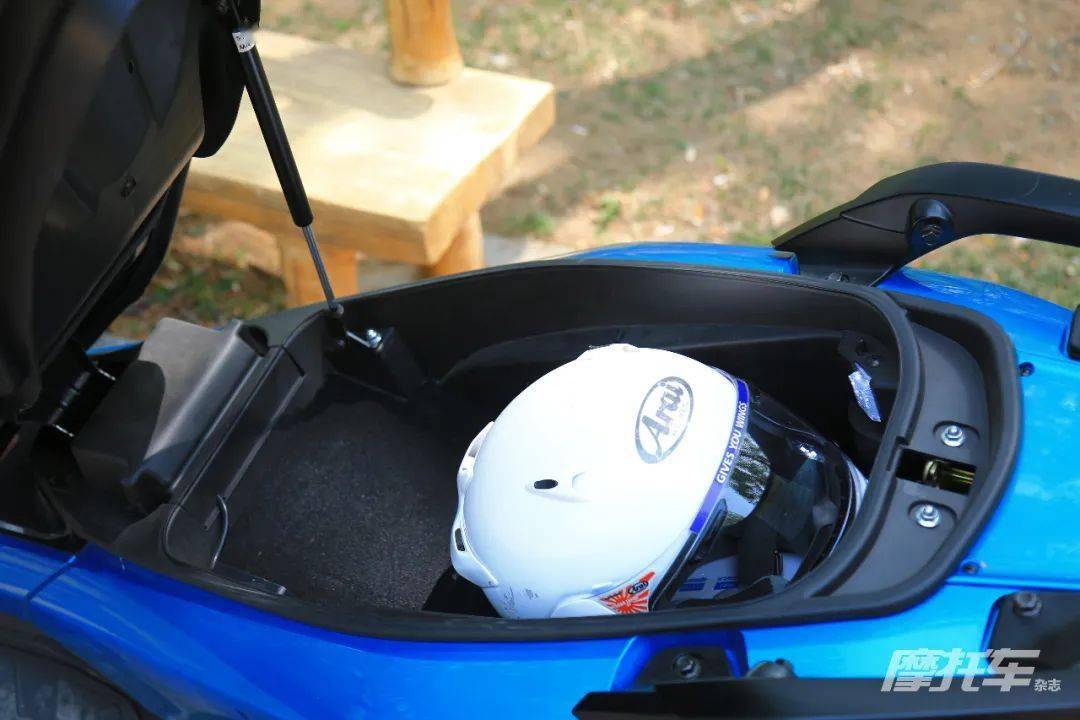 點(diǎn)擊進(jìn)入看圖評論