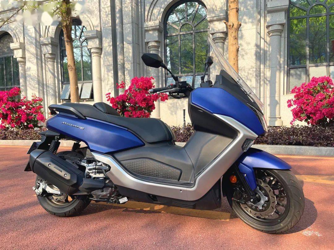 點擊進(jìn)入看圖評論