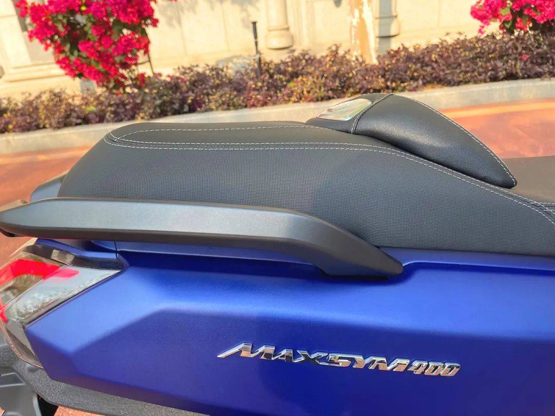 點擊進(jìn)入看圖評論