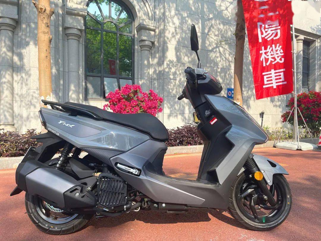 點擊進(jìn)入看圖評論