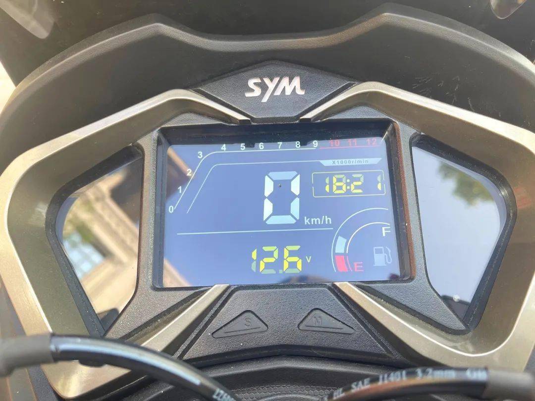 點擊進(jìn)入看圖評論