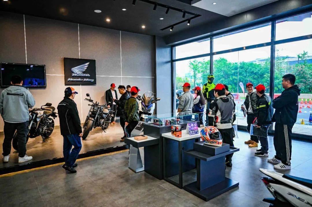 點(diǎn)擊進(jìn)入看圖評論