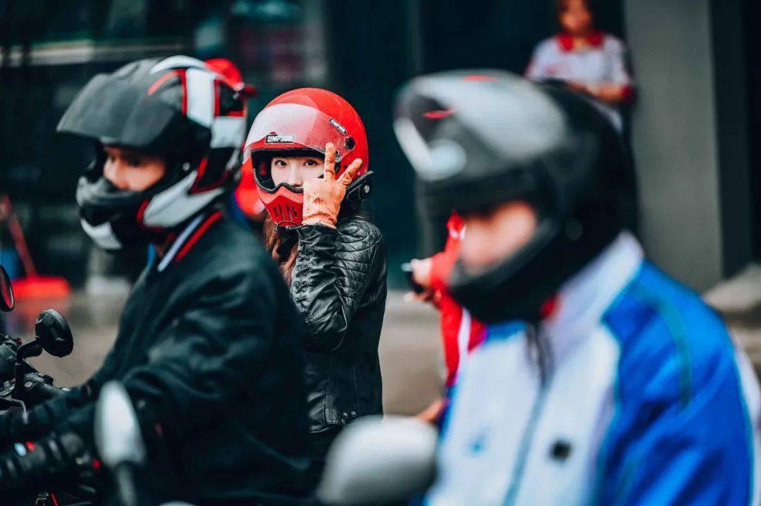 點(diǎn)擊進(jìn)入看圖評論