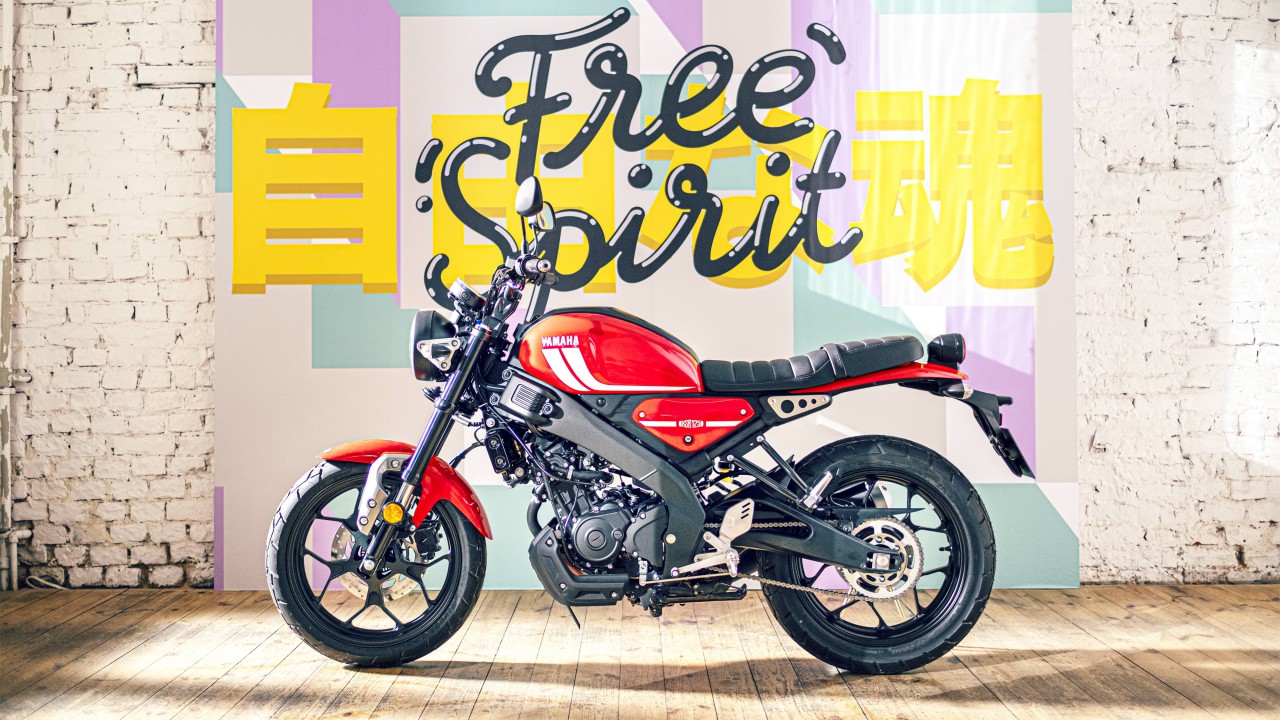 Yamaha 2021 XSR125 歐洲版 戶外特寫