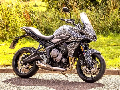 凱旋中型探險車 Tiger Sport 660 官方預(yù)告圖