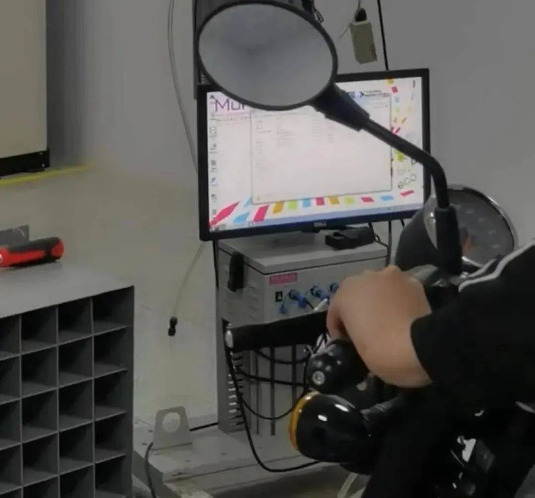 點(diǎn)擊進(jìn)入看圖評(píng)論