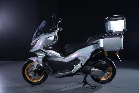 MVCAGAIVA 周末瘋 150 硬核推出摩旅版