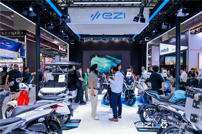 易行時(shí)代EZI廣交會首日斬獲千萬訂單，多維布局智能電動(dòng)輕出行新生態(tài)